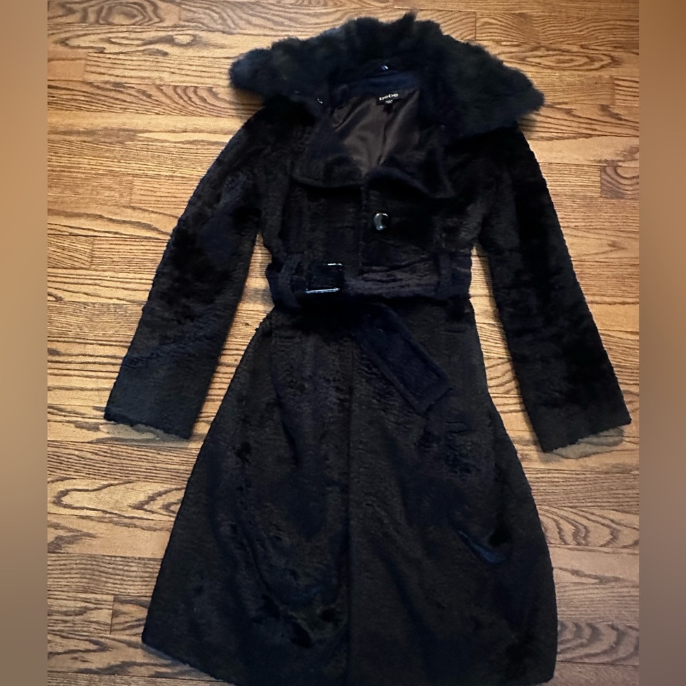 Beautiful BEBE faux Persian lamb coat with rabbit fur collar and belt size XS
